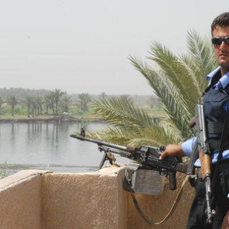 iraqi police man